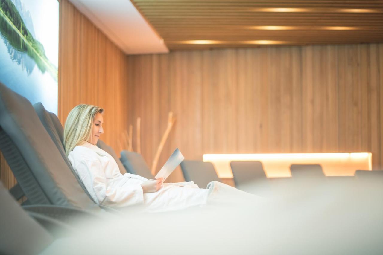 Das Salvator Iris Porsche Landhotel Friesach  Buitenkant foto
