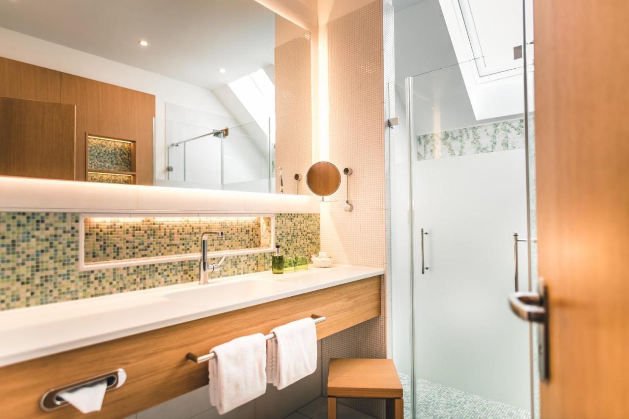 Das Salvator Iris Porsche Landhotel Friesach  Buitenkant foto